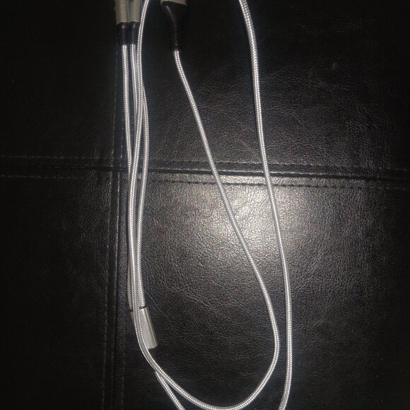 NEW CHARGE MINI 3+ Portable Wireless Speaker - Picture 12 of 13